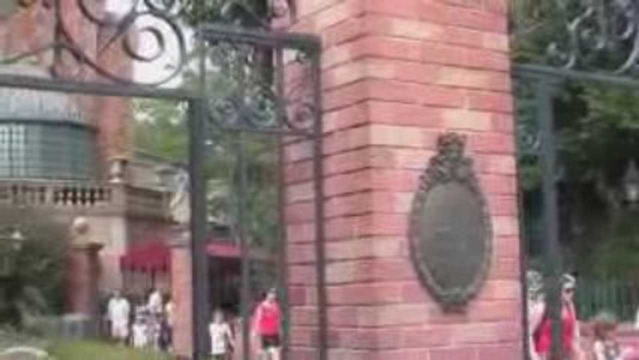 Things That Make You Smile in Disney World's Magic Kingdom