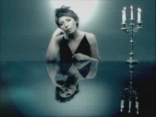 İNTİZAR IHLAMURLAR ALTINDA