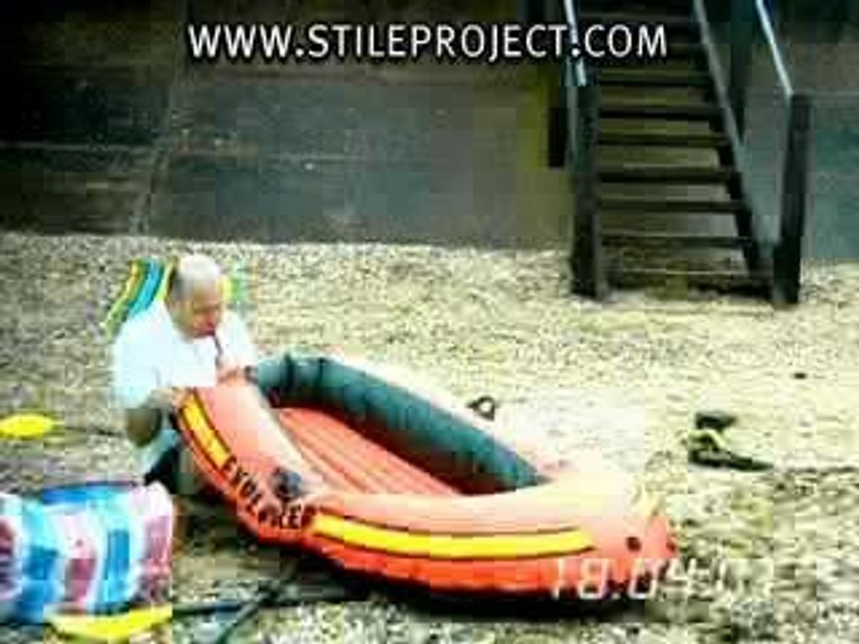 FUNNY- STUPID- WHEN STUPID KIDS ATTACK!!