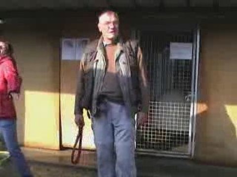 SPA du Chablais - Jean-Claude Arnaud et ses élèves au refuge