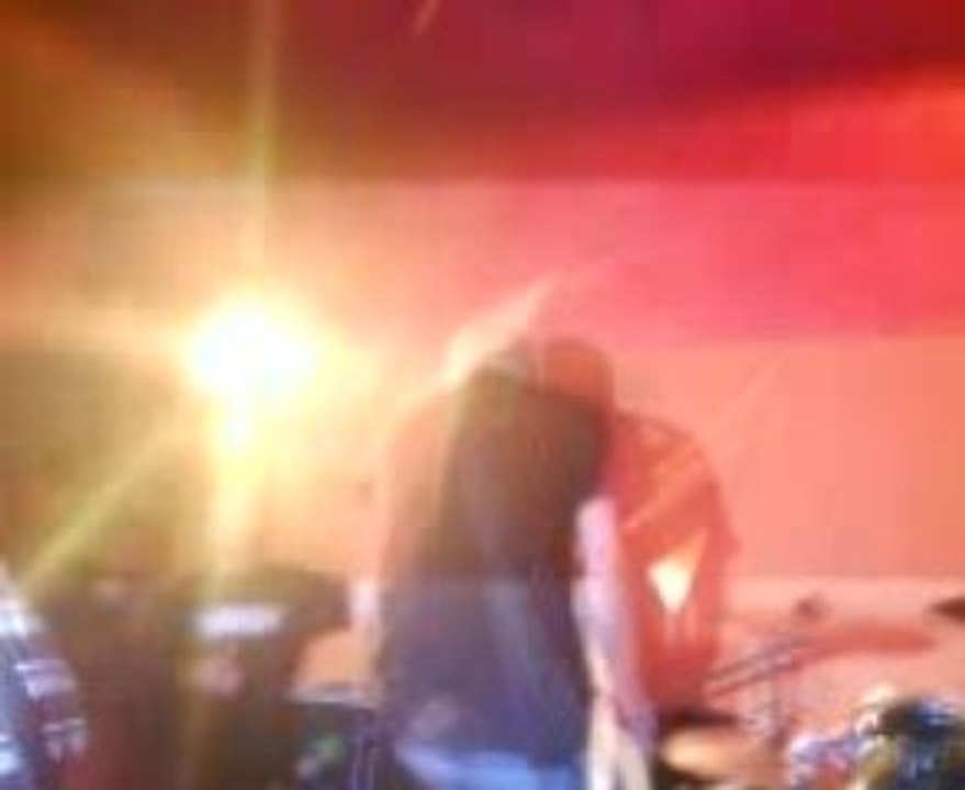 Guerilla Pouelle au Sésame le 27/10/09