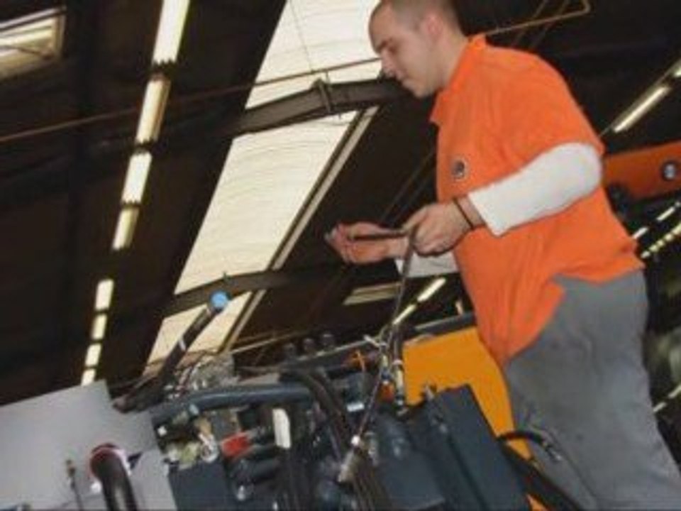 Guillaume Monteur Câbleur chez Pellenc SA