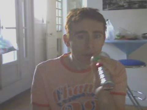 Wiwi égratigne Les soirées parisiennes