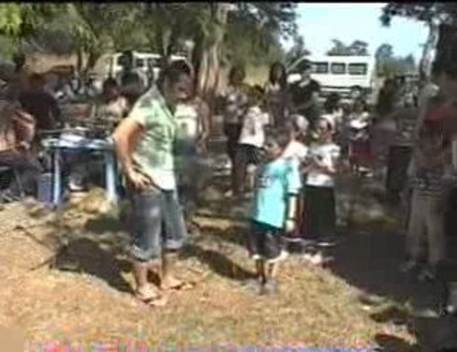 Şarvı Köyü 5.  Piknik -2009*minikler* >>> www.sarvikoyu.com