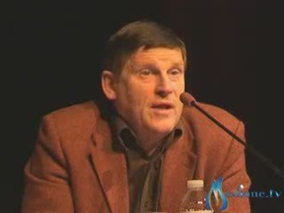 Le rôle des médiats et de l'U.E 22 Par Michel COLLON