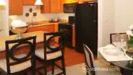 Ravello at Tuscan Lakes Apartments in League City, TX