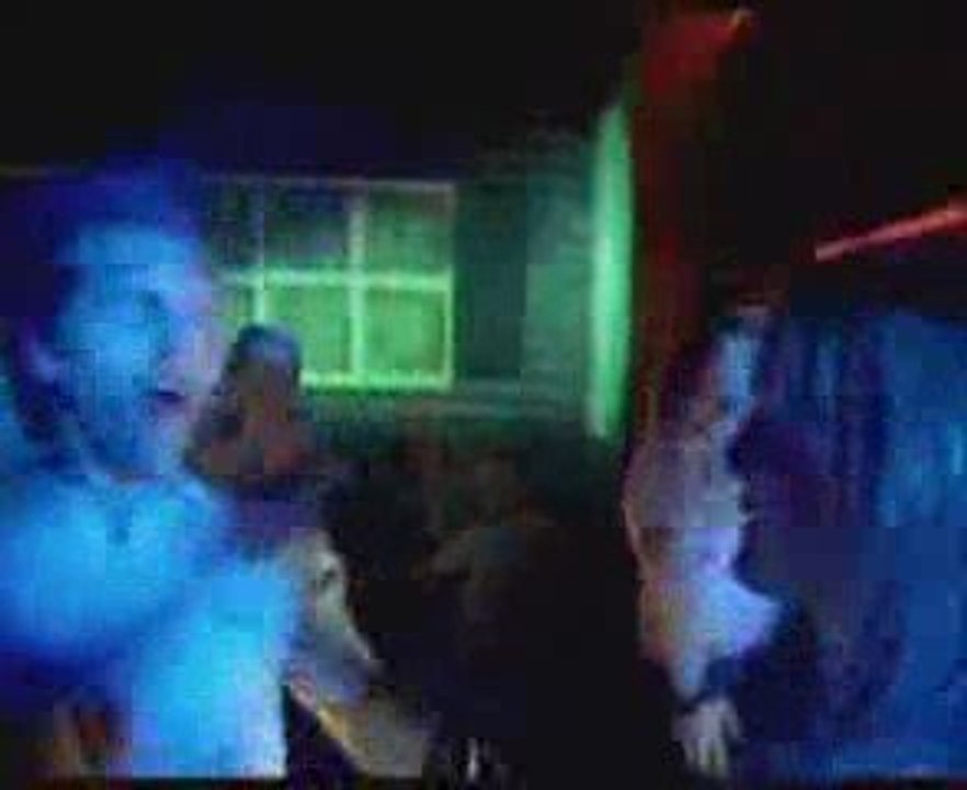 Bujeria_con_una_cerveza