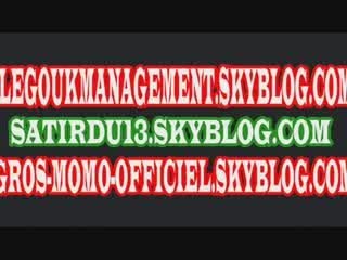 GROS MOMO - EXTRAIT TAH SAH! (2009)