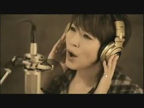 [MV] BoA (보아) - Mamoritai ~White Wishes~ (화이트 원하셔)