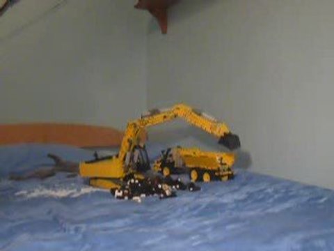 pelle mecanique lego technic