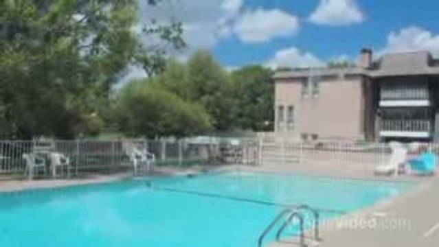 Valley View Apartments in Golden Valley, MN