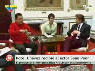 Jefe de Estado venezolano recibió al actor Sean Penn