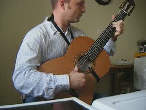 Guitare flamenco mes débuts...