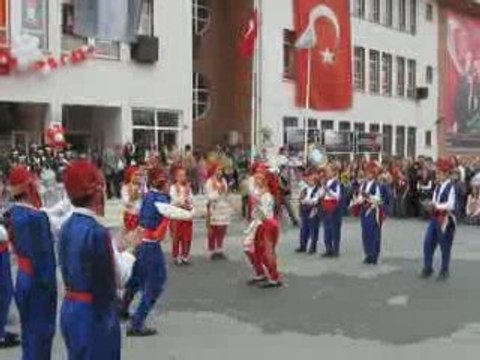 İSTANBUL/KÜÇÜKÇEKMECE/80.YIL İLKÖĞRETİM OKULU/29 EKİM 2009