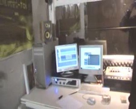 street bench-studio vizi scéance d'enregistrement