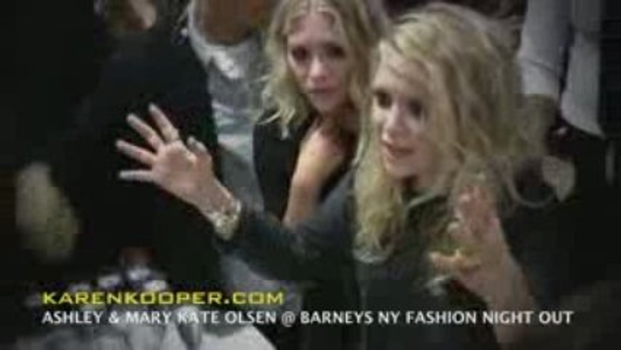 Fashion Night Out Mary Kate & Ashley Olsen by Karen Kooper