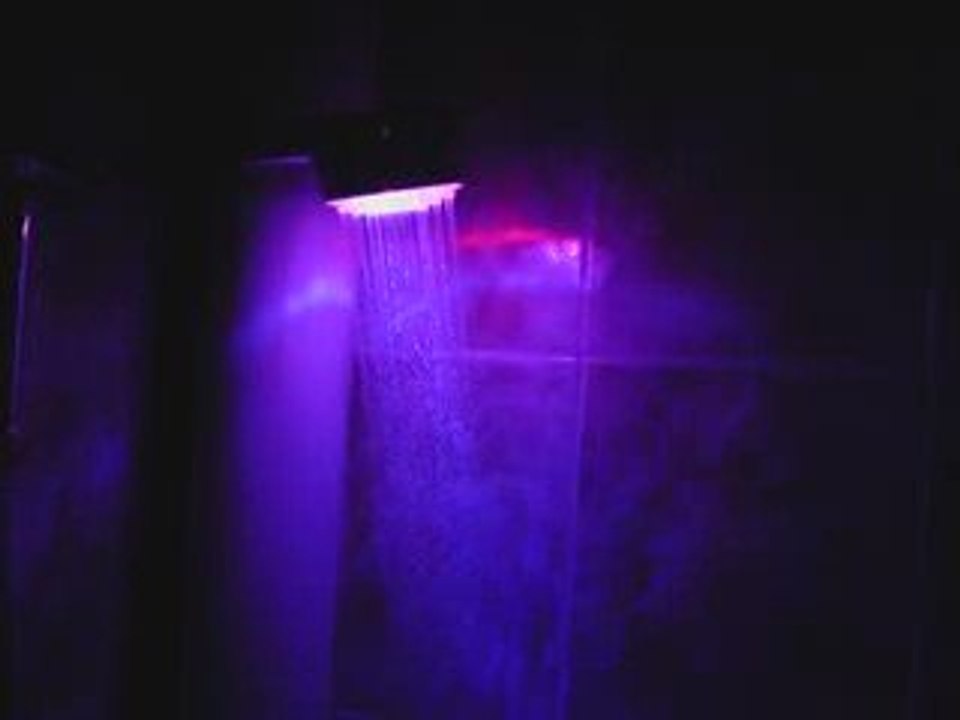 Pommeau de douche LED