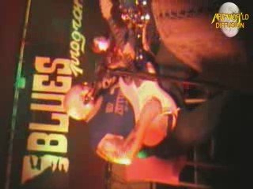 Popa CHUBBY (11) live Sunday 25-10-2009