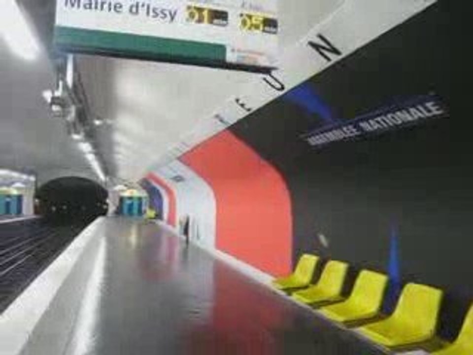 metro station Assemblée Nationale,Paris.octobre2009