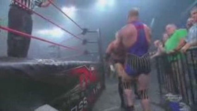 20091029 Desmond Wolfe vs Kurt Angle