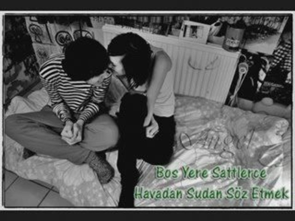 DJ PARLAK vs. MELIHCAN - SENSIZ YASAYAMAM (REMIX)