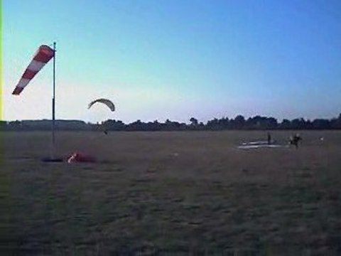 Paramoteur à St Georges de Montaigu