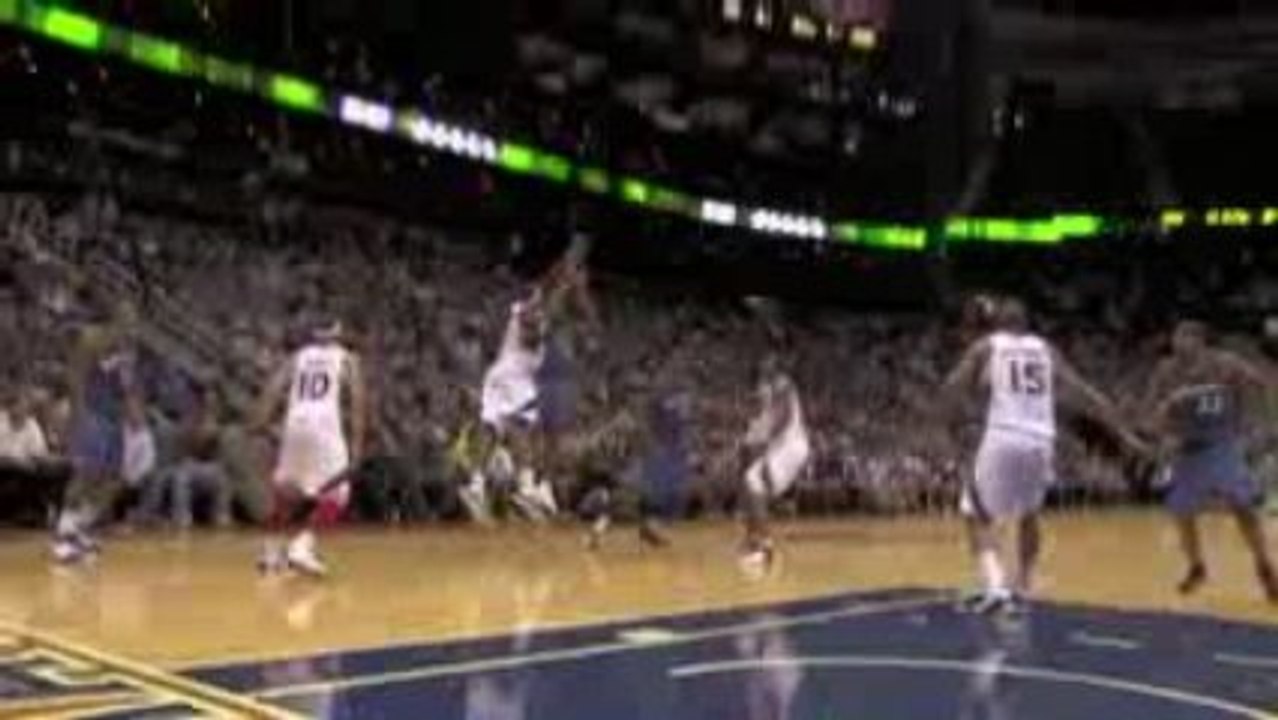 NBA Josh Smith's Big Block