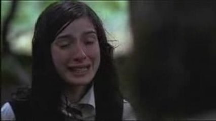 María Valverde - Cracks