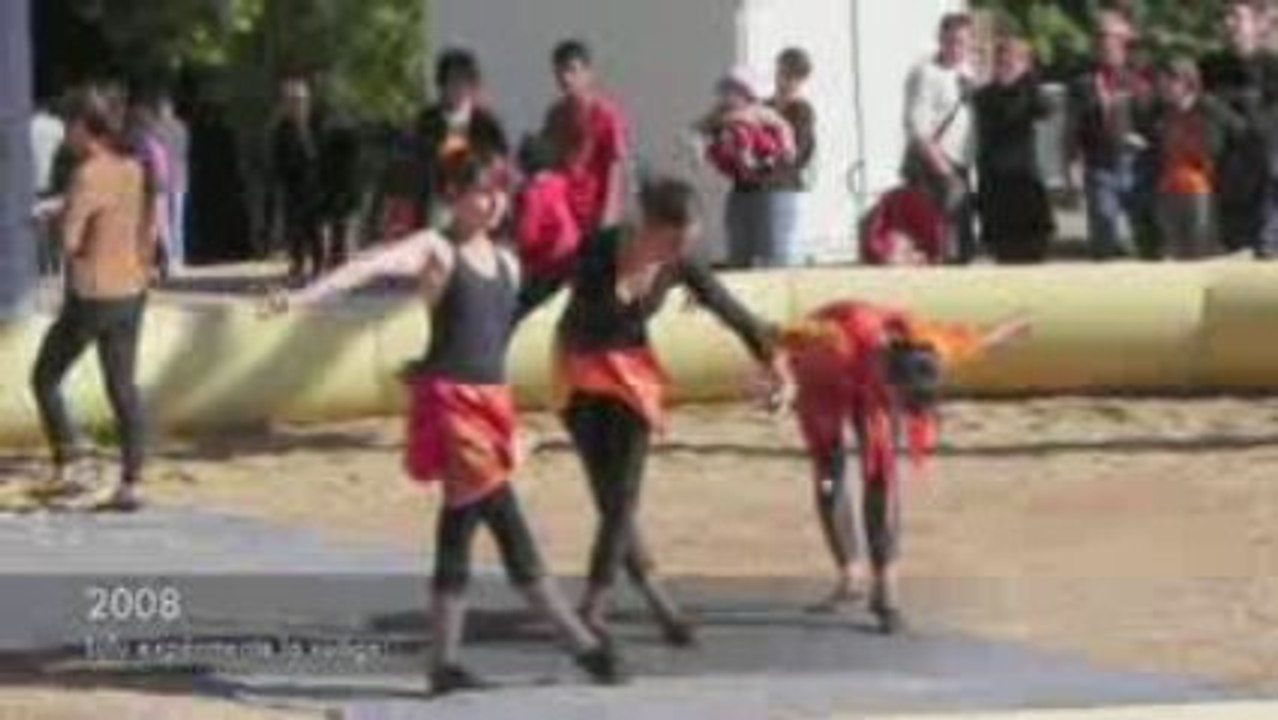 Lucie Bastien - Cosaque et Voltige Equestre