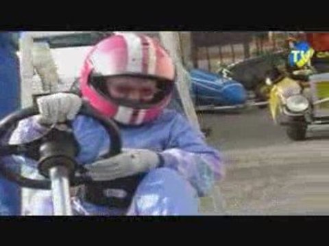 Drôles de bolides à Contes (Alpes Maritimes)