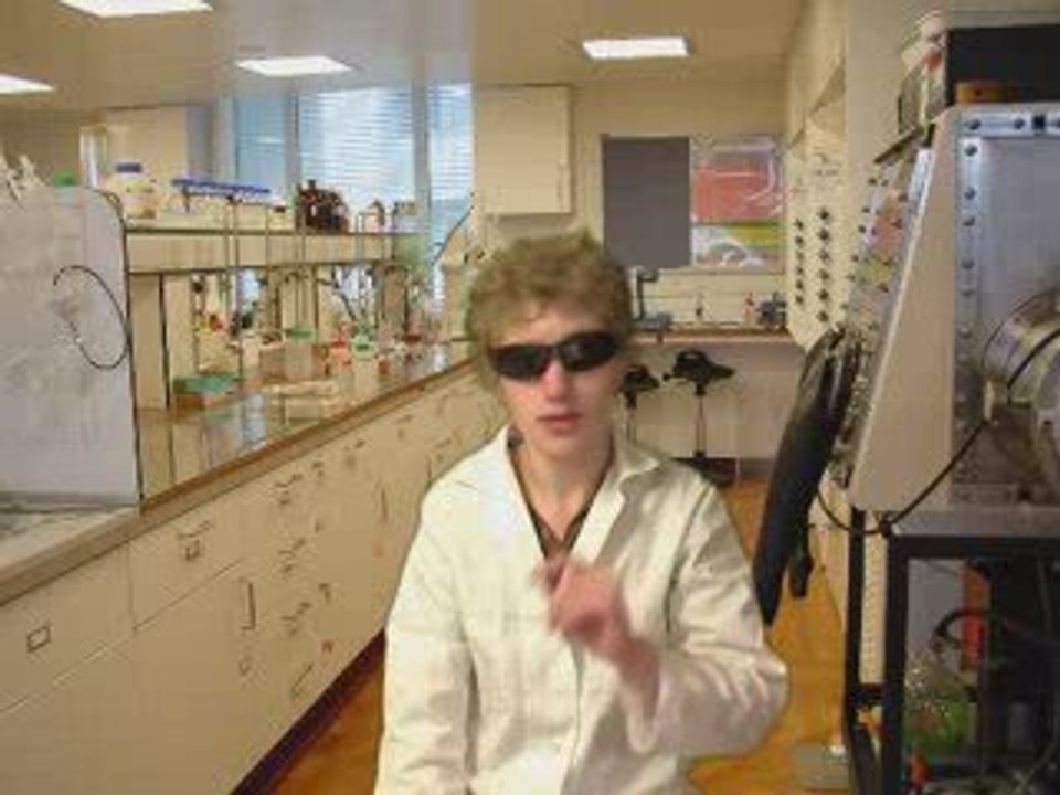 Le Clone : Episode 1 : Achetez un Pooky !