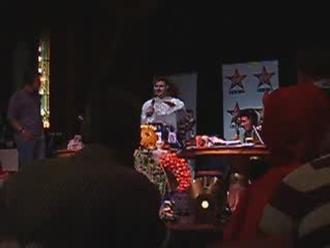 Bruno Guillon en direct de Disneyland - alibi service