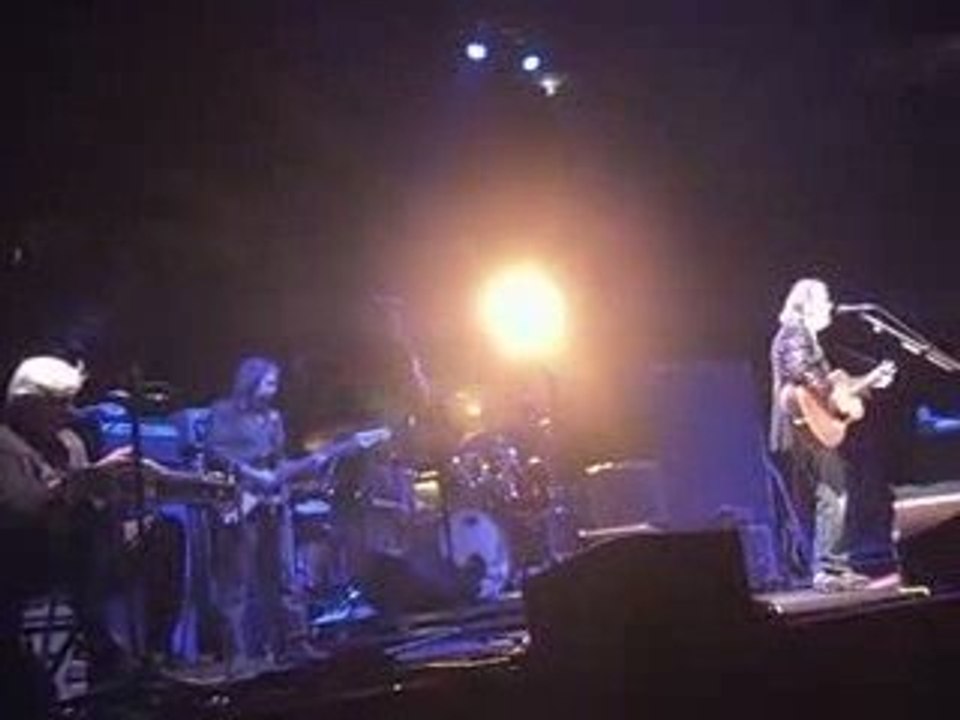 Neil Young- Light A Candle- New York