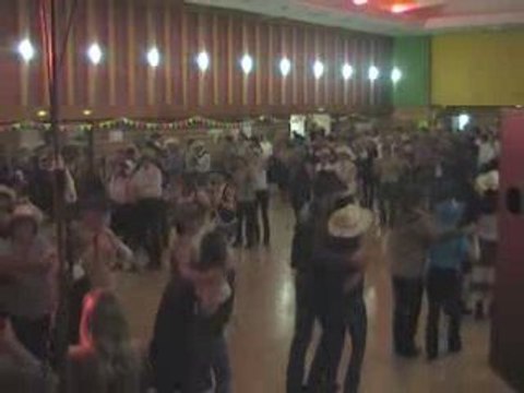 BAL CONCERT COUNTRY AVEC CHARLIE WEST