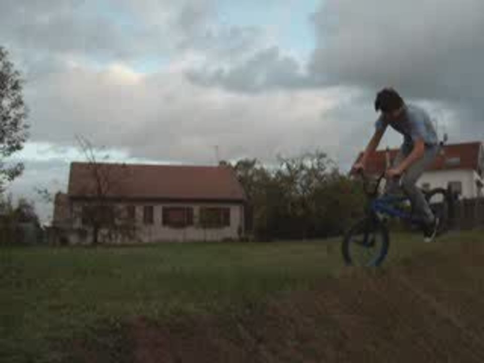 Hubert Foot Jam