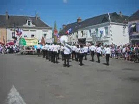 Musique du Grand Lucé à Vibraye (parade) INCENDIE A RIO