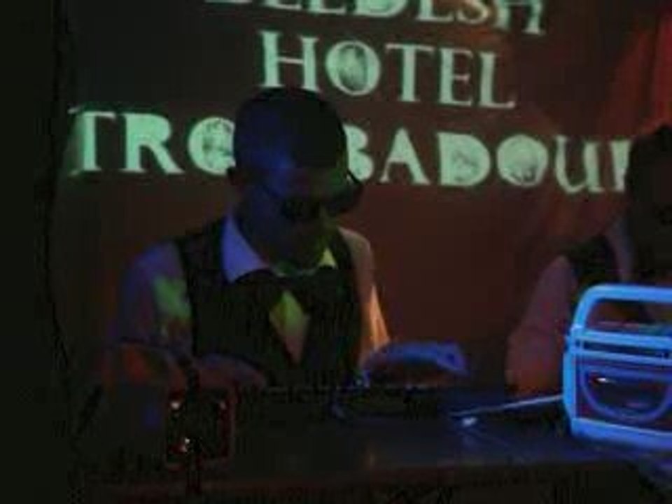 Beedesh Hotel Troubadours