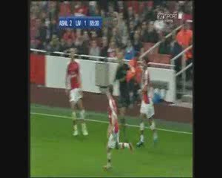 Aquilani debut: Arsenal - Liverpool