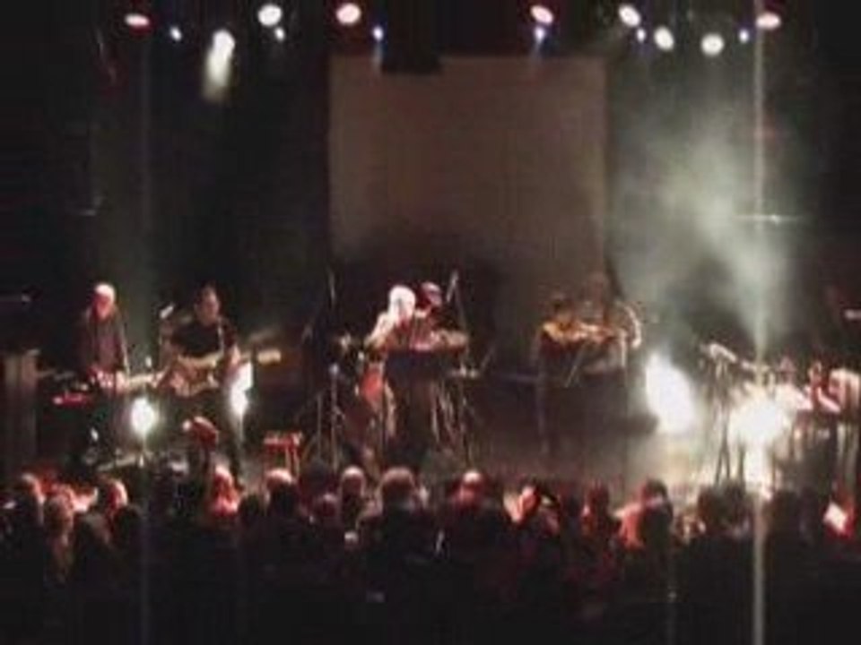 SILVER LINING - Castaways (live à Lyon avec Pendragon)