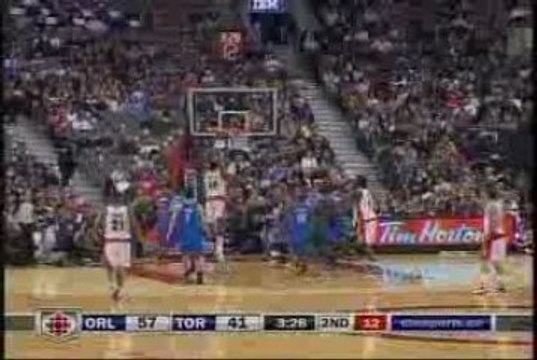 0151.Amir.Dunk.Nov.1.09.Bigmac