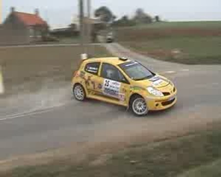 sortie de clio R3 n°25 finale des rallye dunkerque 2009