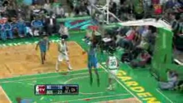 NBA James Posey sneaks this pass around the defense and Hilt