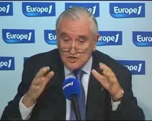 Raffarin : "Pas de pataquès" sur la taxe professionnelle