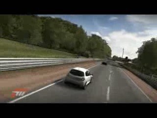 Clio CEROC Vs Ferrari