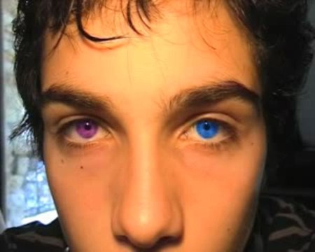 Yeux qui changent de couleur