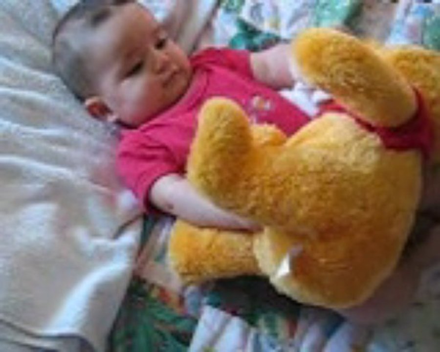 Hana et Winnie l'Ourson
