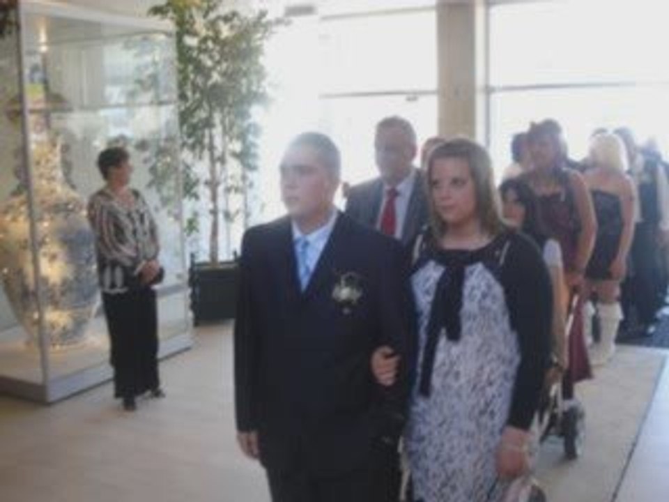 Luii & MOii (L)