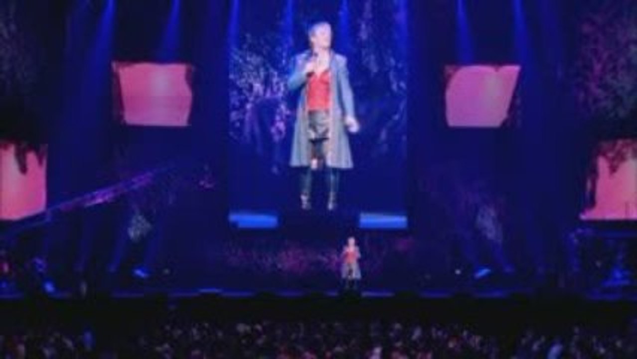 Eddie Izzard - Superheroes