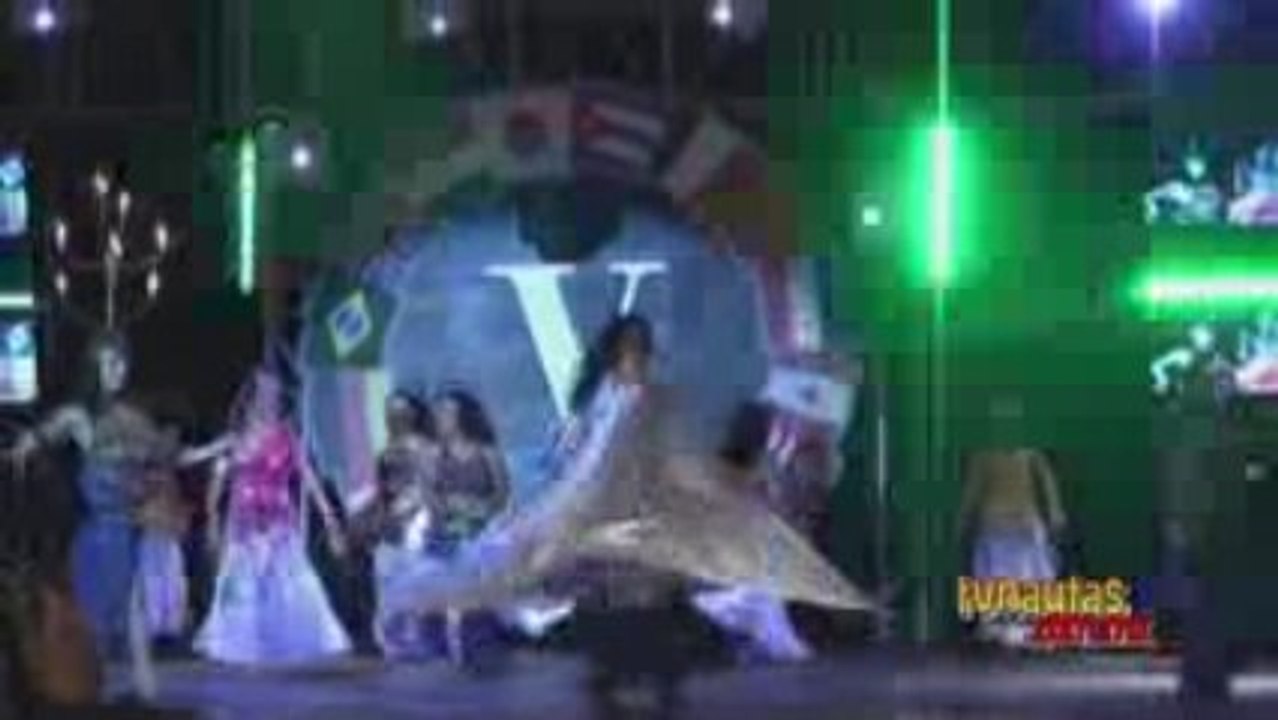 Seguimos con el Mosaico de Culturas 2009