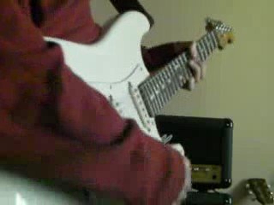 SoLo de ReD HOuse De JiMI HeNdrIx!!!
